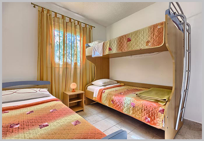 Apartments & Bungalows Ivanovic, Resnik, Kastela, Trogir
