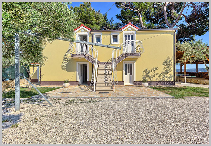 Apartments & Bungalows Ivanovic, Resnik, Kastela, Trogir